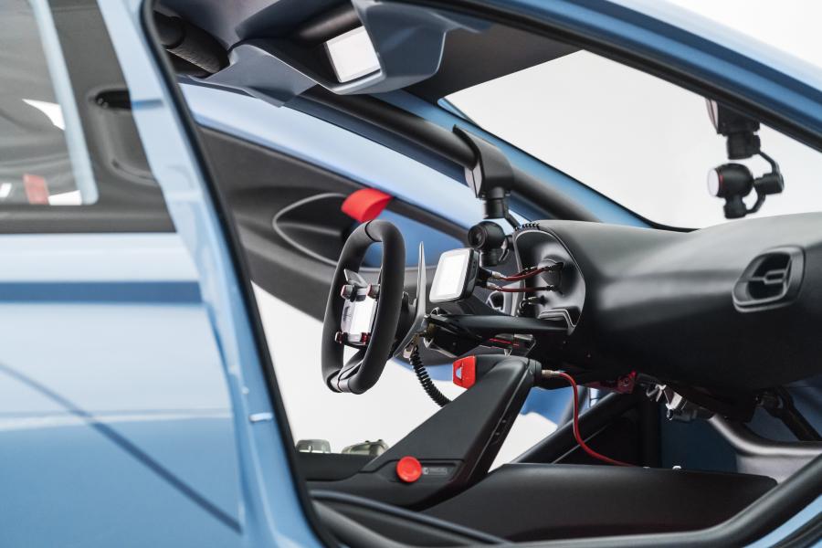 Интерьер Hyundai RN30 Concept 2016 года  (фото 12 из 49)